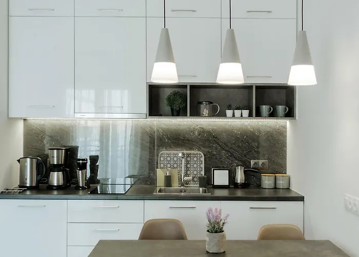 Nest Apartment